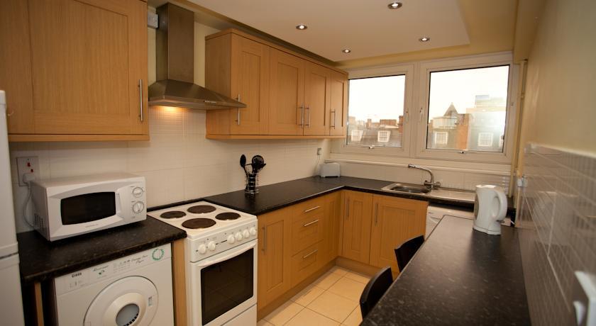Victoria Centre Apartments In The Victoria Centre Shopping Centre - Nottingham City Centre - 24 Hour Access - Most Central Location, Kitchen - Sunday Check-Out 1Pm - Opposite Hilton By Restaurants & Shops - Outdoor Parking Cars Or Vans Five Pounds A Экстерьер фото
