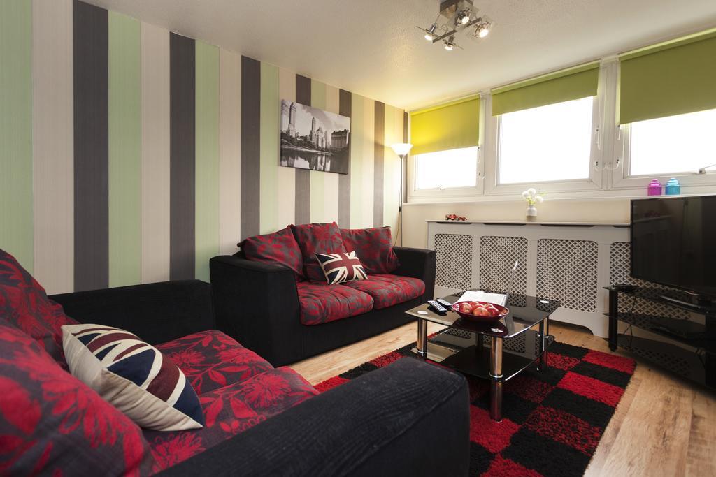 Victoria Centre Apartments In The Victoria Centre Shopping Centre - Nottingham City Centre - 24 Hour Access - Most Central Location, Kitchen - Sunday Check-Out 1Pm - Opposite Hilton By Restaurants & Shops - Outdoor Parking Cars Or Vans Five Pounds A Экстерьер фото