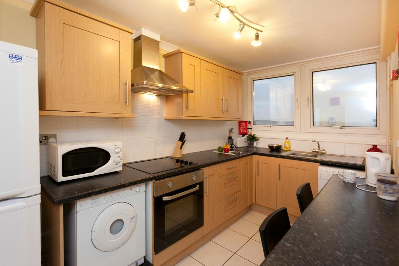 Victoria Centre Apartments In The Victoria Centre Shopping Centre - Nottingham City Centre - 24 Hour Access - Most Central Location, Kitchen - Sunday Check-Out 1Pm - Opposite Hilton By Restaurants & Shops - Outdoor Parking Cars Or Vans Five Pounds A Экстерьер фото