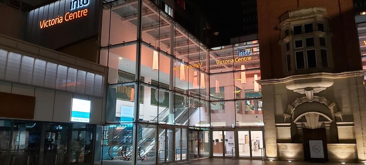 Victoria Centre Apartments In The Victoria Centre Shopping Centre - Nottingham City Centre - 24 Hour Access - Most Central Location, Kitchen - Sunday Check-Out 1Pm - Opposite Hilton By Restaurants & Shops - Outdoor Parking Cars Or Vans Five Pounds A Экстерьер фото